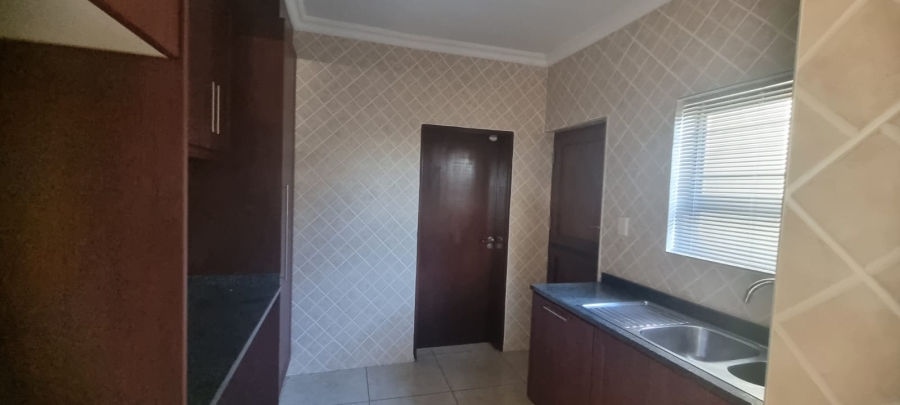 4 Bedroom Property for Sale in Country Club Western Cape